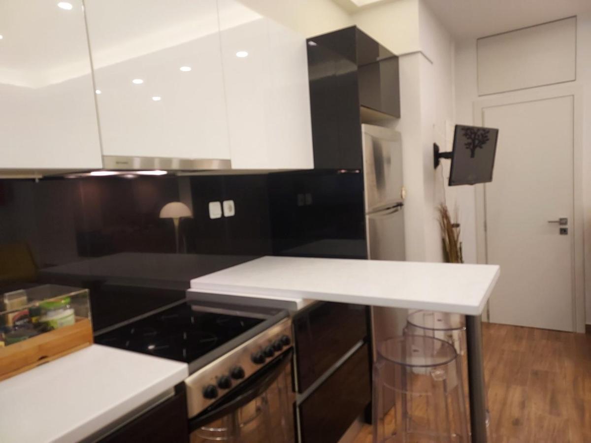 Acropolis Metro Station Flat 2 Appartement Athene Buitenkant foto