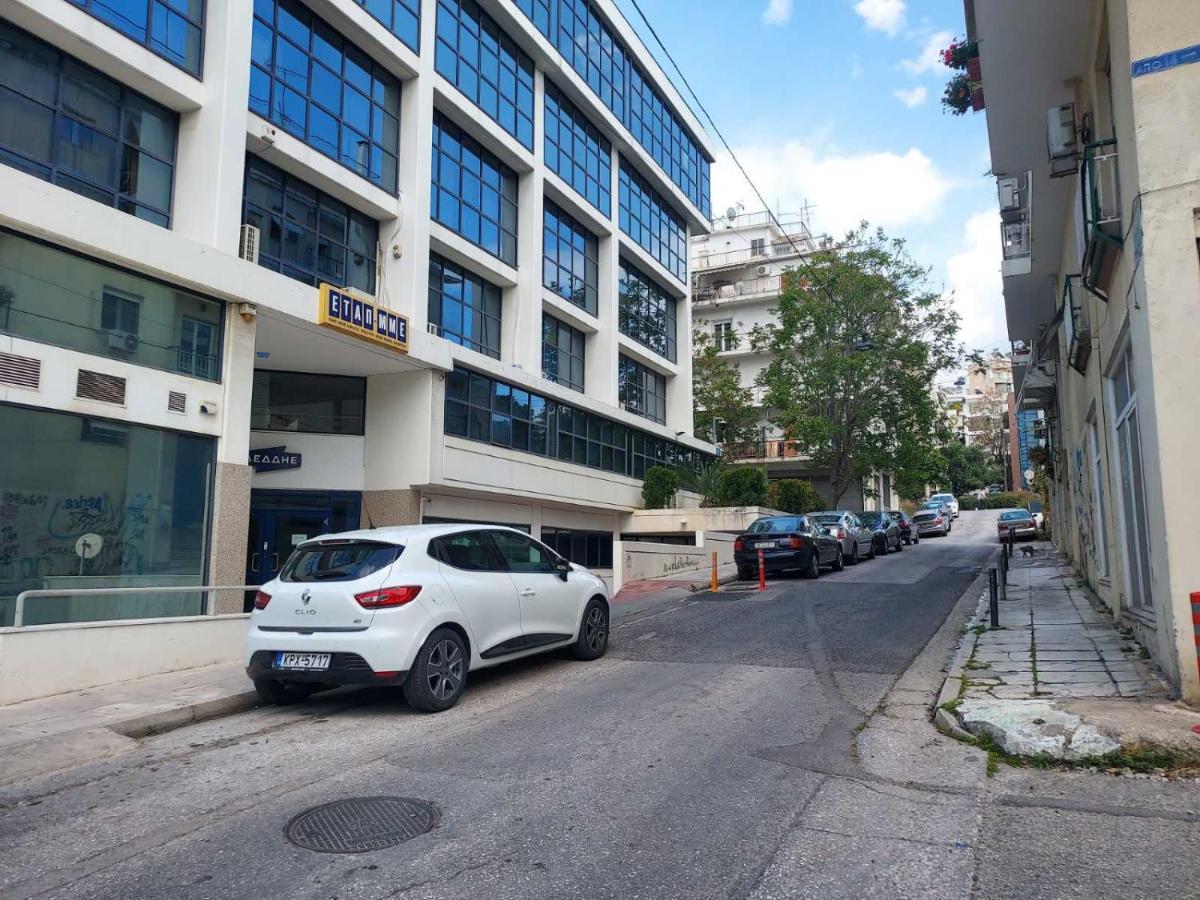 Acropolis Metro Station Flat 2 Appartement Athene Buitenkant foto